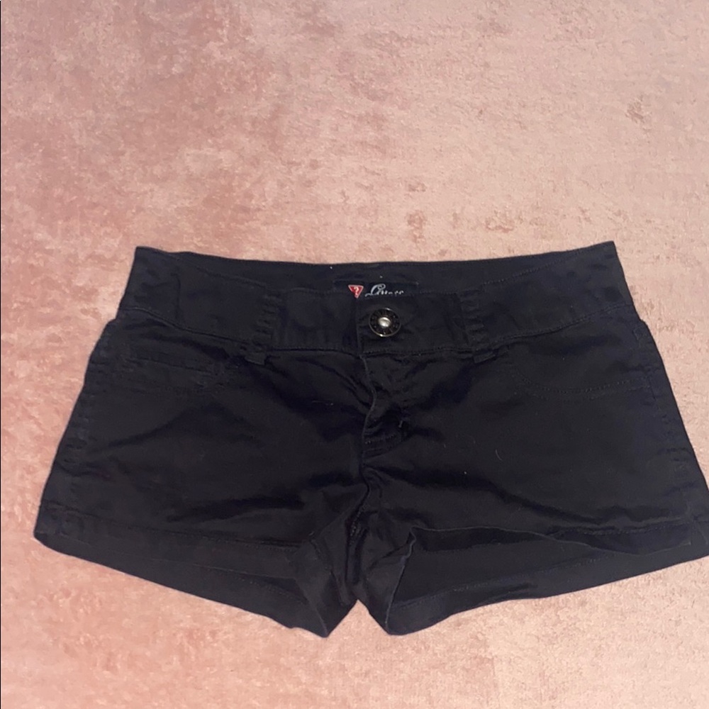 Guess Black Mid/Low Rise Women's Shorts